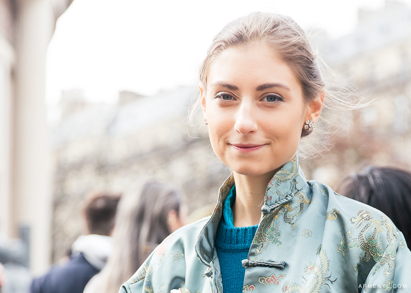 Fashion Illustrator Jenny Walton Street style outside Miu Miu AW 16 show in Paris on March 9 2016 photographed by Armenyl.com