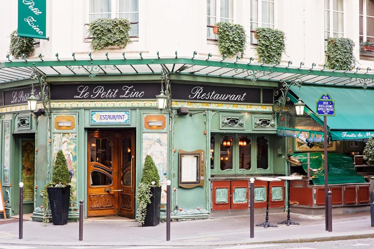 Le Petit Zinc Paris Restaurants in Cute French Restaurants by Armenyl.com