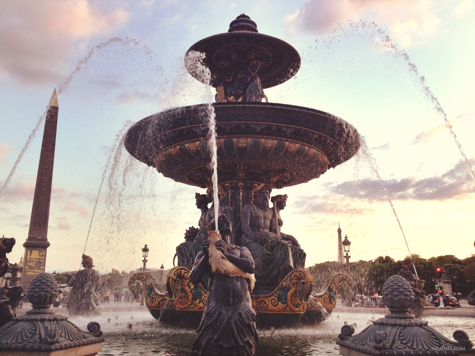 Place de la Concorde by Armenyl