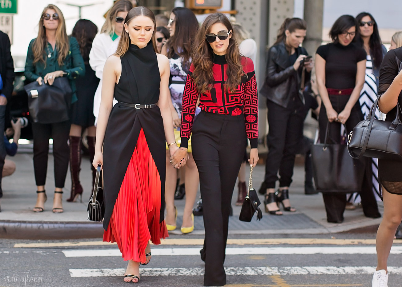 Fashion Blogger Kristina Bazan and Eleonora Carisi at Tommy Hilfiger Photographed by Armenyl.com-2