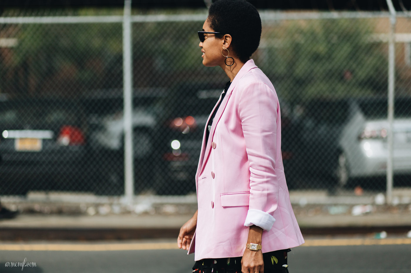 The best pink pantsuits street style looks at New York Fashion Week SS 2018 photo by street style photographer Armenyl