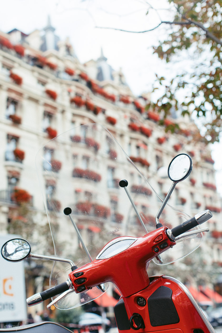 Plaza Athénée on Avenue Montaigne Paris photo by travel blogger Armenyl