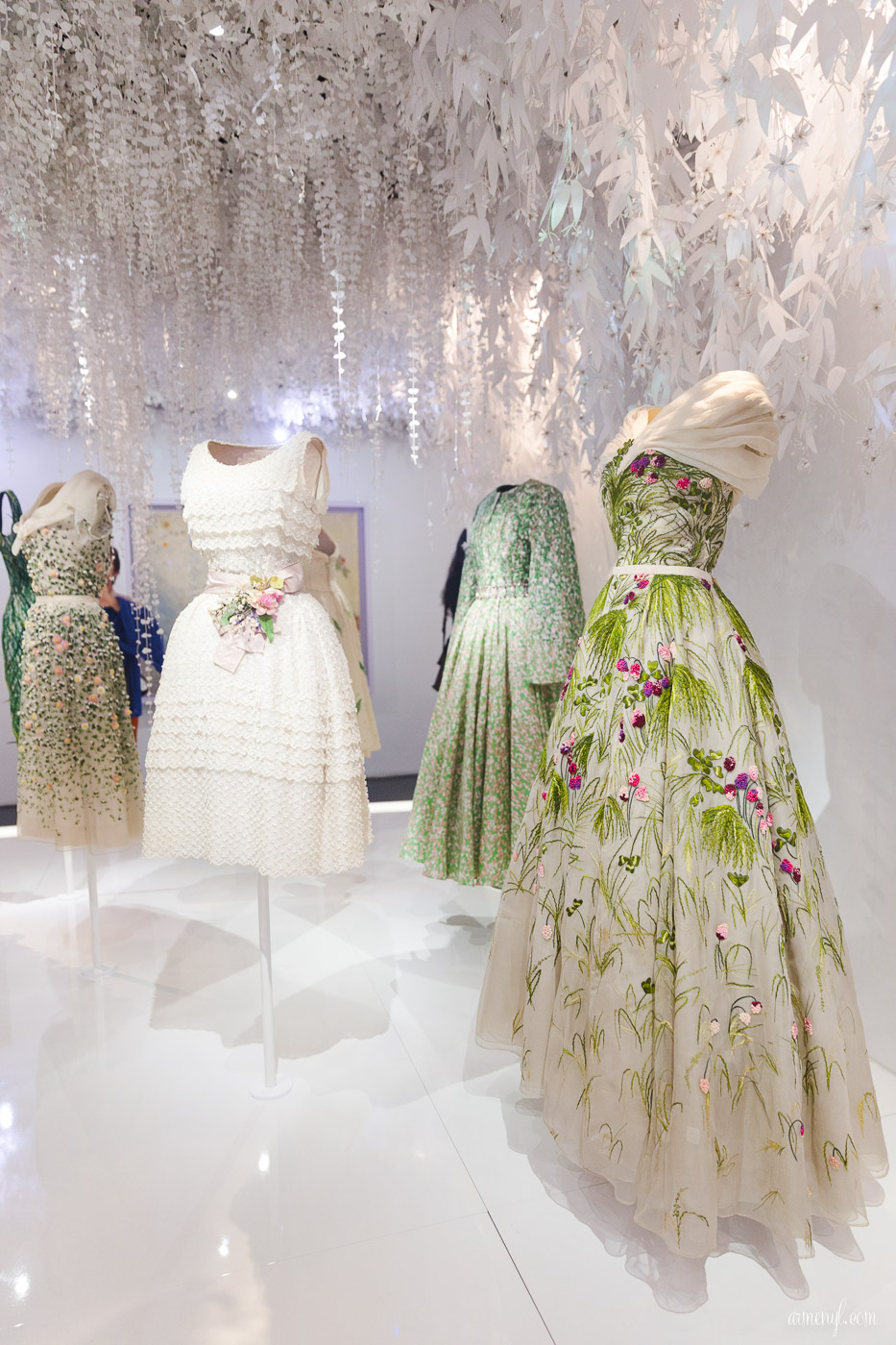 The Christian Dior, couturier du rêve - Exhibition in Paris Photography by Armenyl