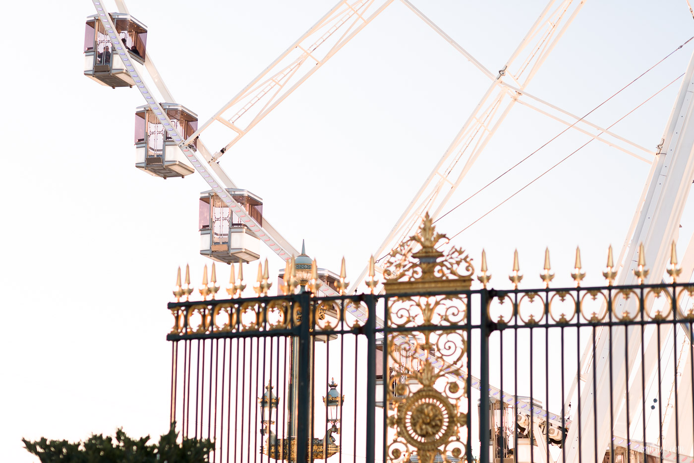 Late evenings in Magical Paris photo by Armenyl.com