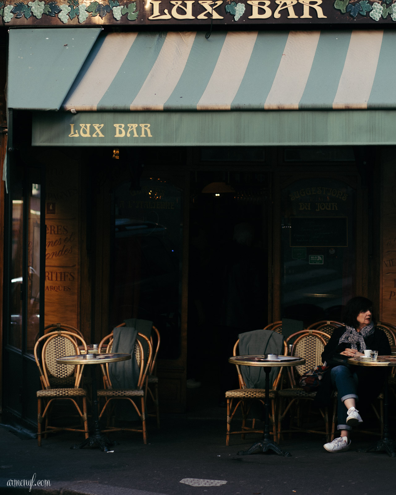 Montmatre Paris Street Portraits photography by Armenyl